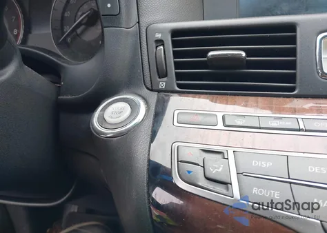 2011 Infiniti M56X z USA, uszkodzony, nr VIN JN1AY1AR8BM570844